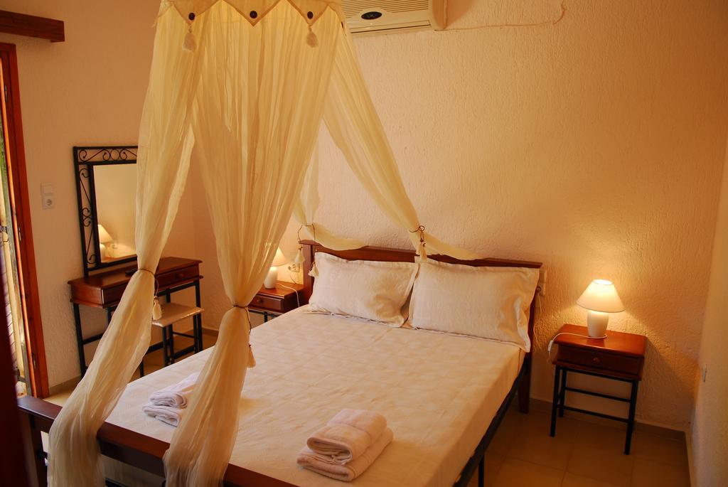 Athina Villas Elounda Buitenkant foto